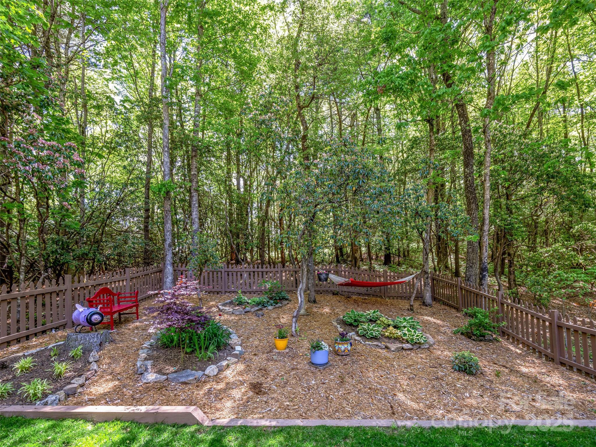 Property image 4 of 977 Salola Lane in Connestee Falls, Brevard, NC 28712