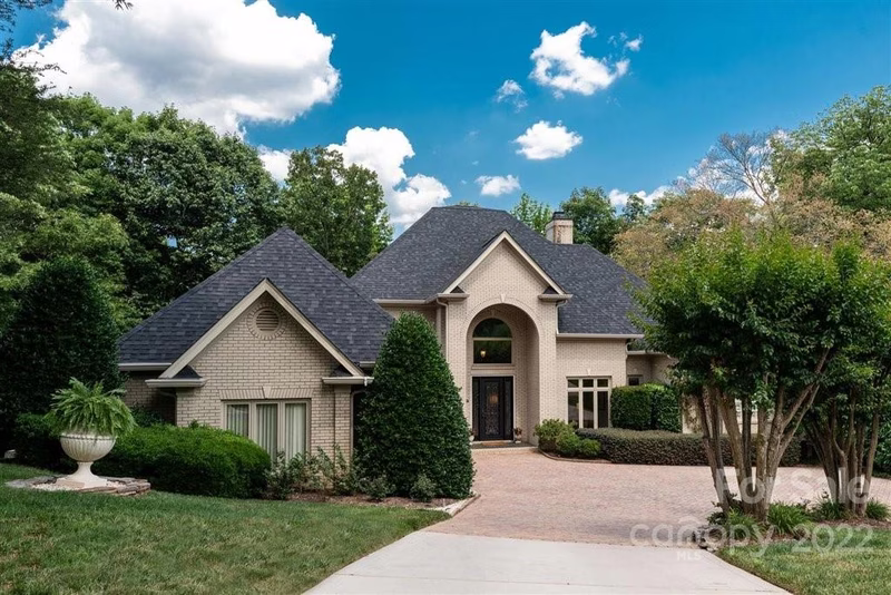 5507 Fallon Court