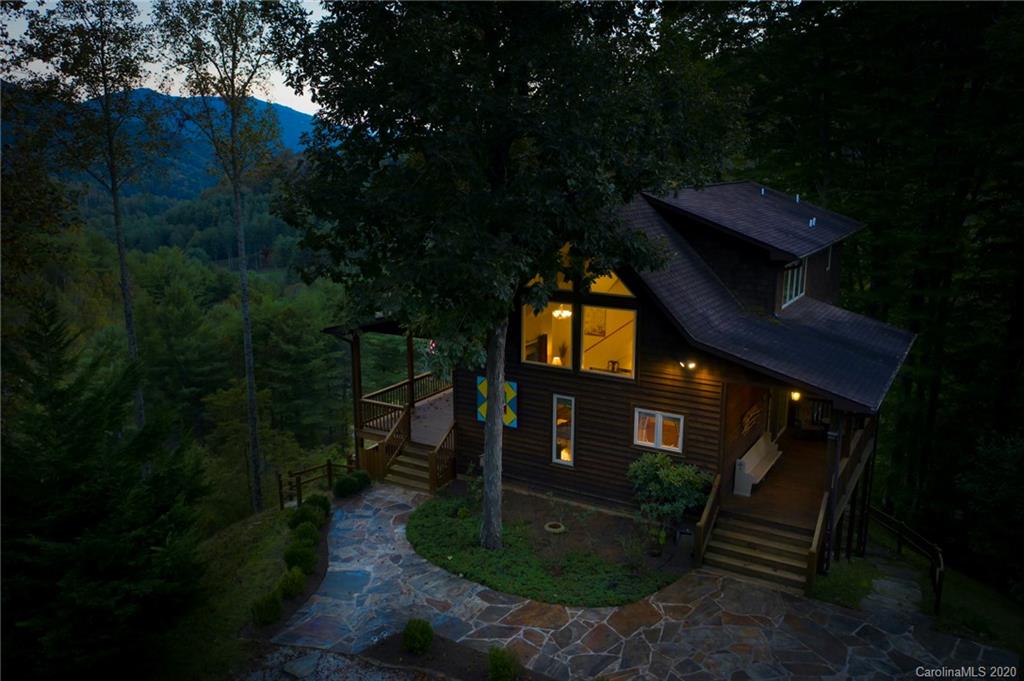 Property image 2 of 127 Yellow Buckeye Trail in Beech Creek, Bakersville, NC 28705