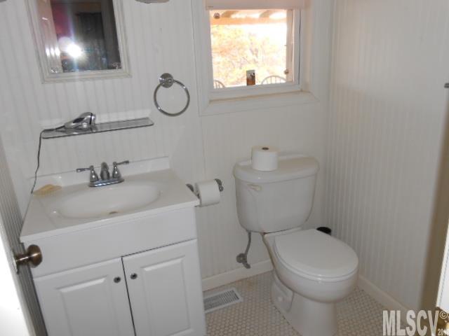 Property image 5 of 4638 Quail Run in Highland Meadows, Lenoir, NC 28645