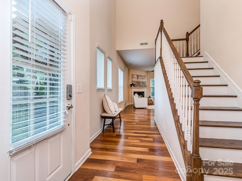 Property image 3 at 2203 Whitford Lane, Charlotte, NC 28210