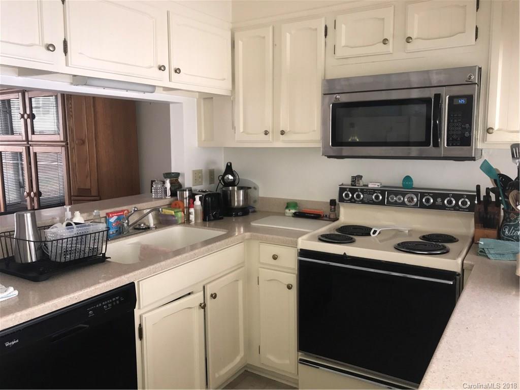 Property image 5 of 216 Wildwood Drive in Eastwood Village, Salisbury, NC 28146