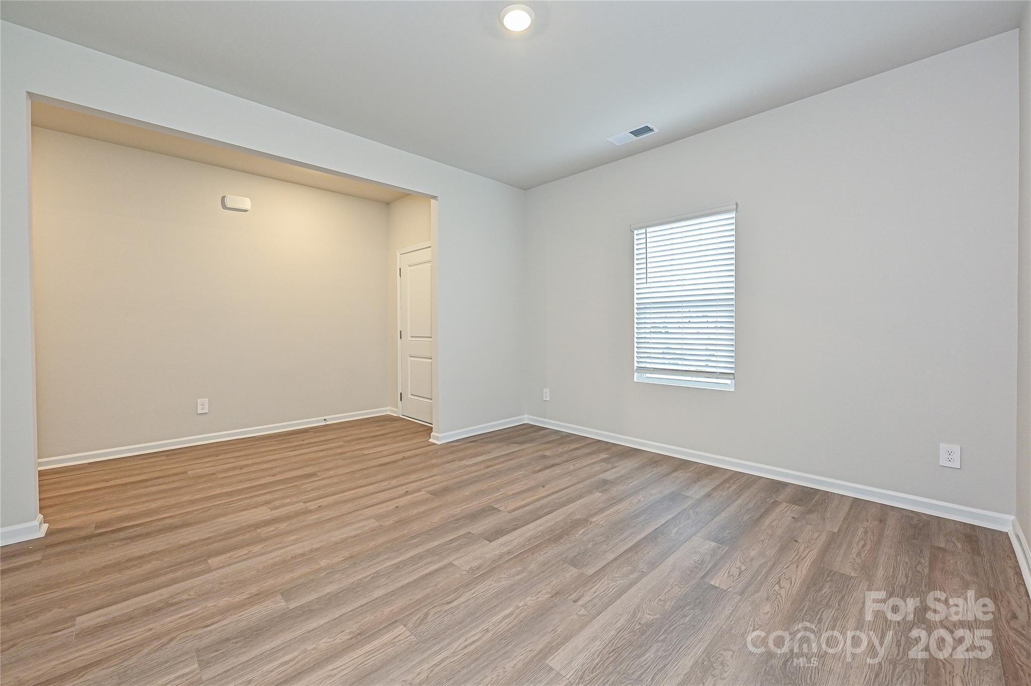 Property image 3 of 2125 Sunflower Circle in Buffalo Ridge, Newton, NC 28658