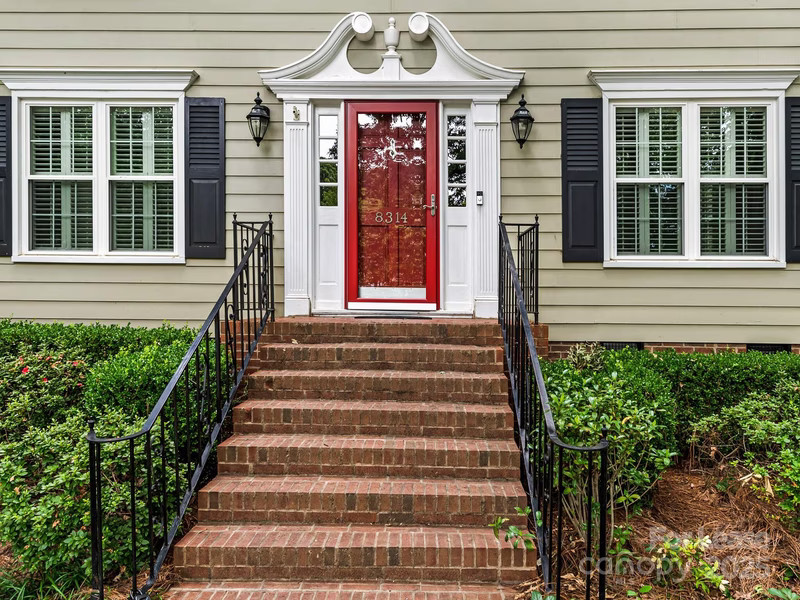 Property image 3 at 8314 Prince George Road, Charlotte, NC 28210