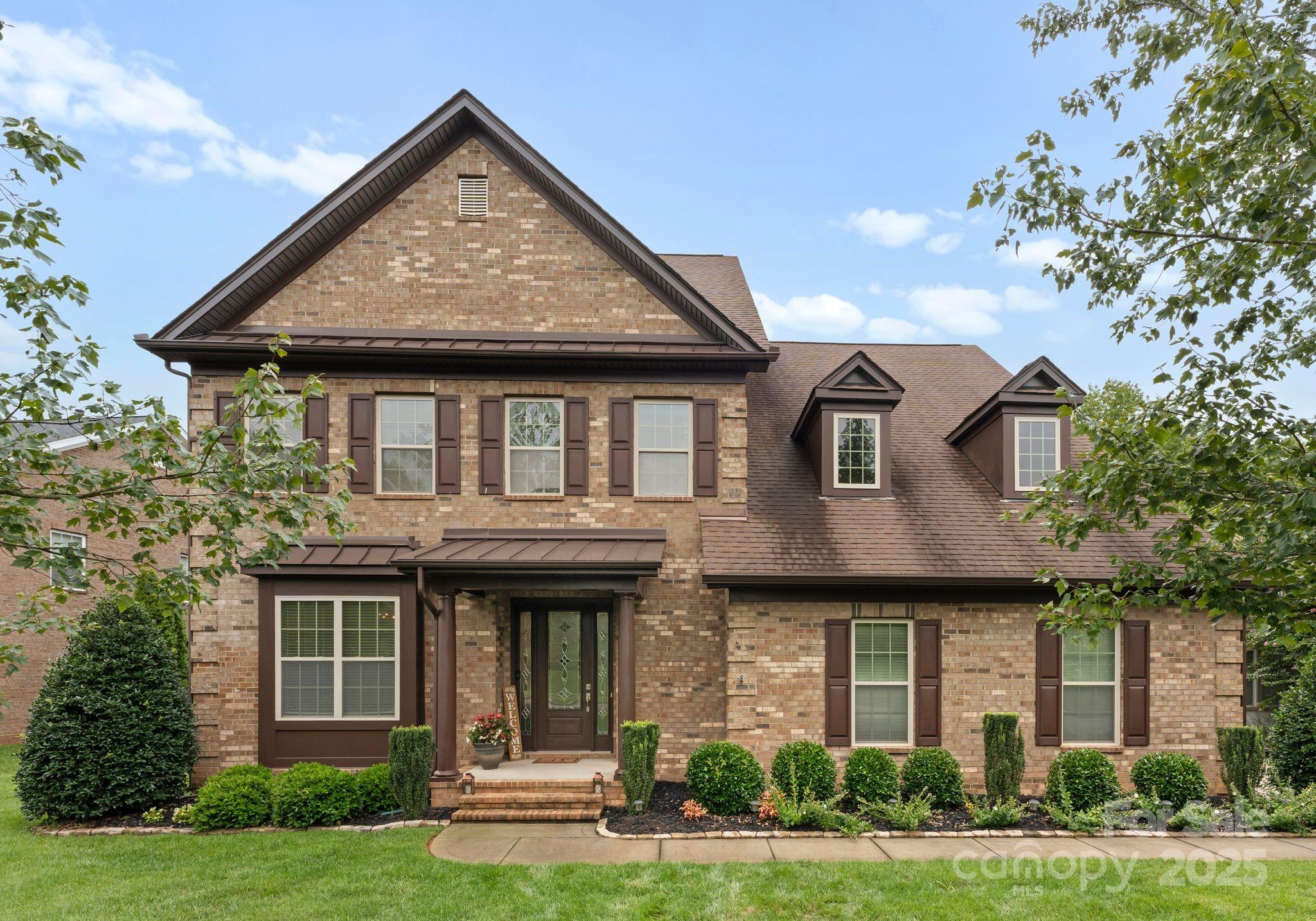Property image 3 of 912 Oleander Lane in Weddington Trace, Waxhaw, NC 28173