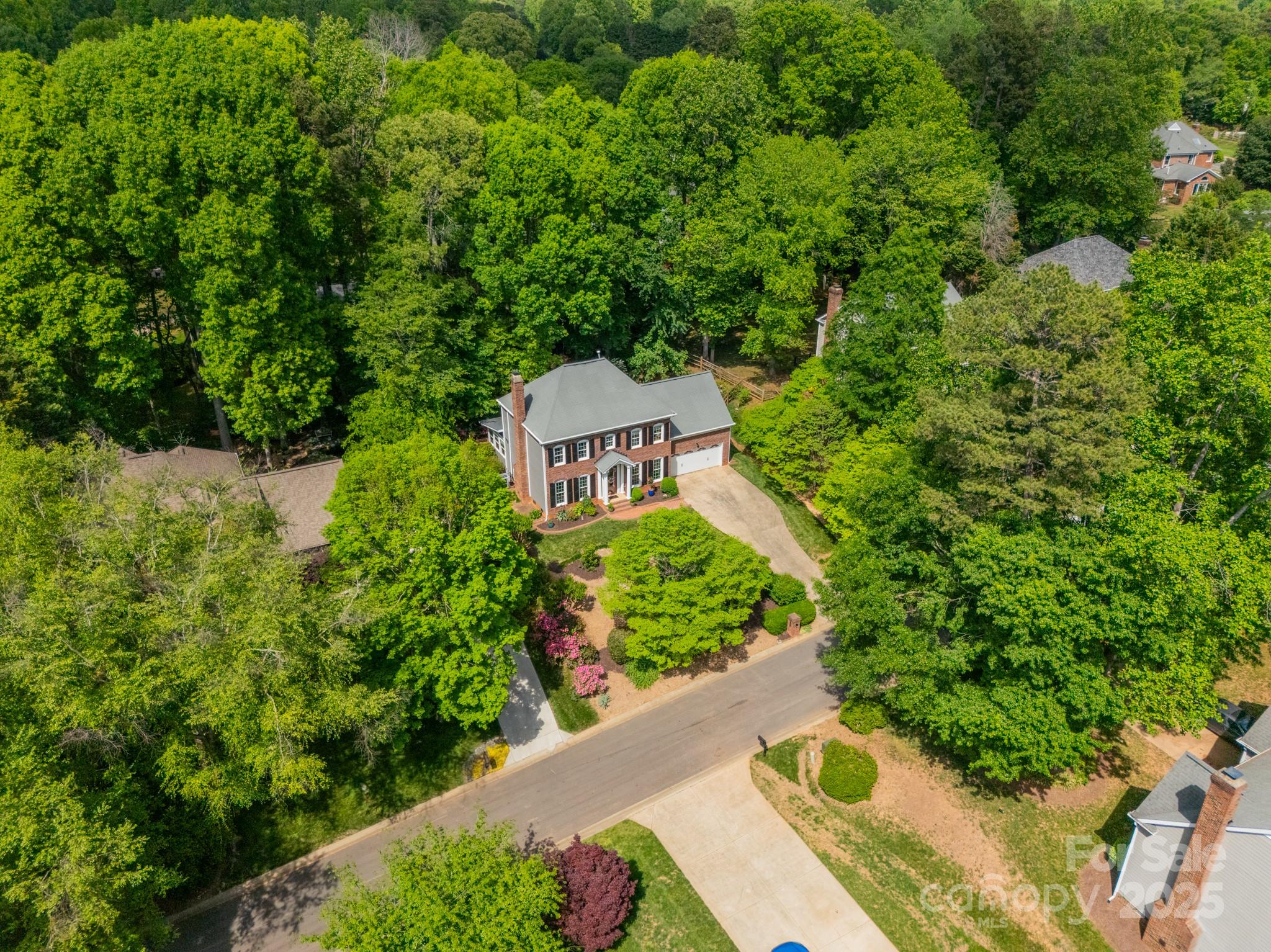 Property image 2 of 14926 Chilgrove Lane in Wynfield, Huntersville, NC 28078