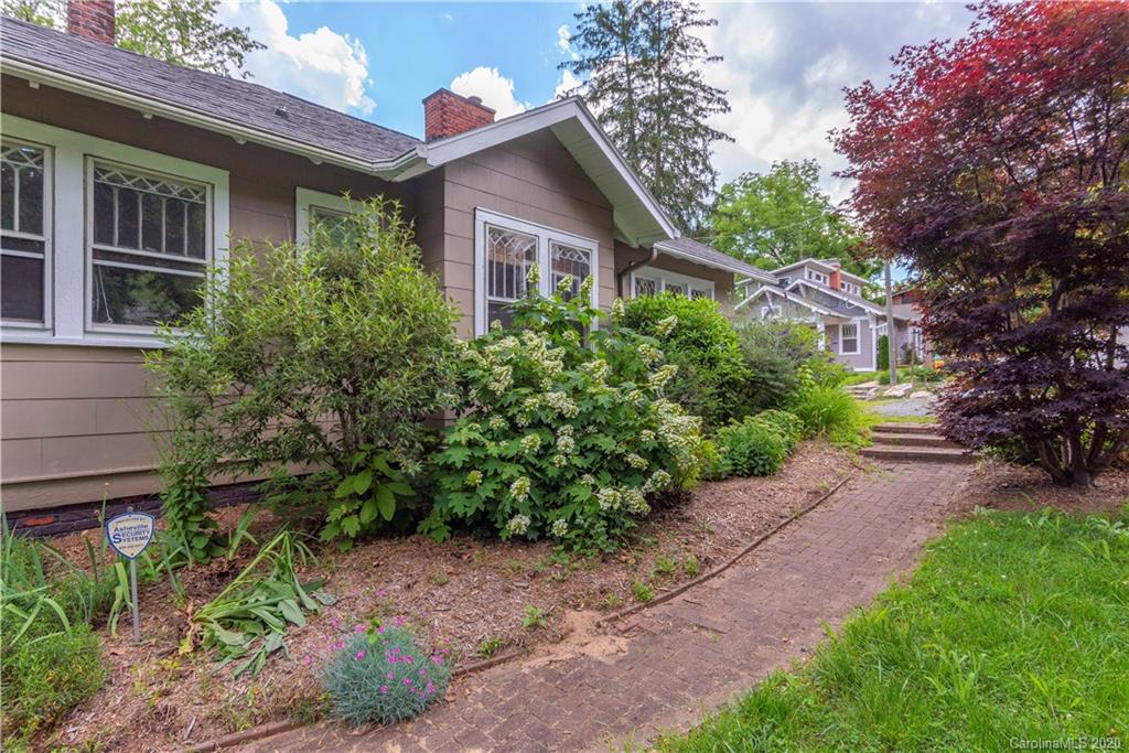 Property image 3 of 3 Oak Park Road in Oak Park, Asheville, NC 28801