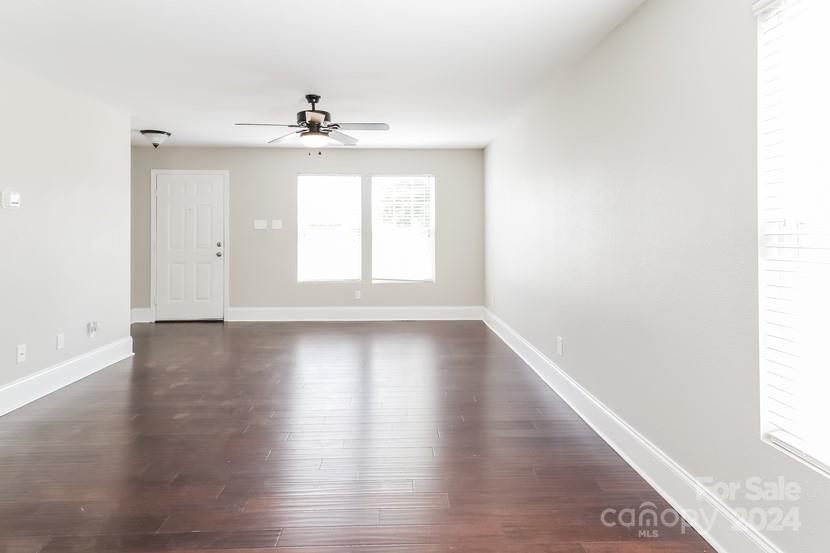 Property image 4 of 612 Carybrook Court in Hunter Park, York, SC 29745