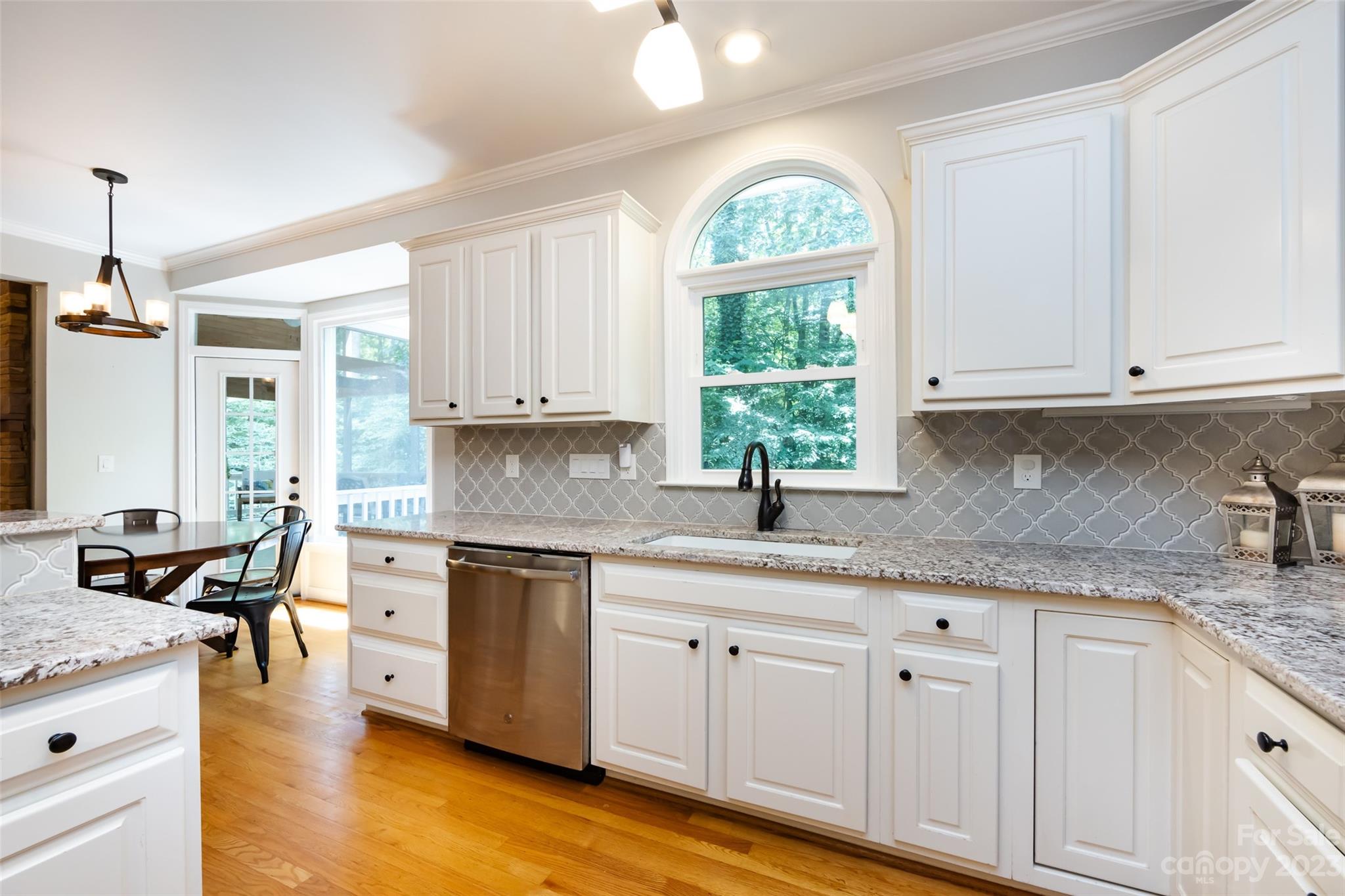Property image 4 of 4216 Moss Creek Court in Providence Hills, Matthews, NC 28105