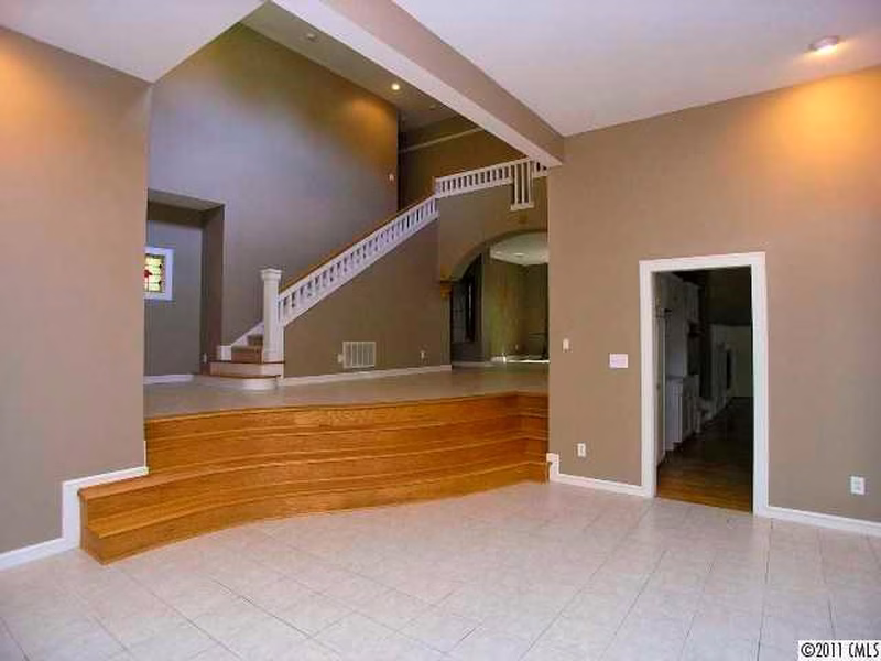 Property image 4 at 6011 Old Providence Road, Charlotte, NC 28226