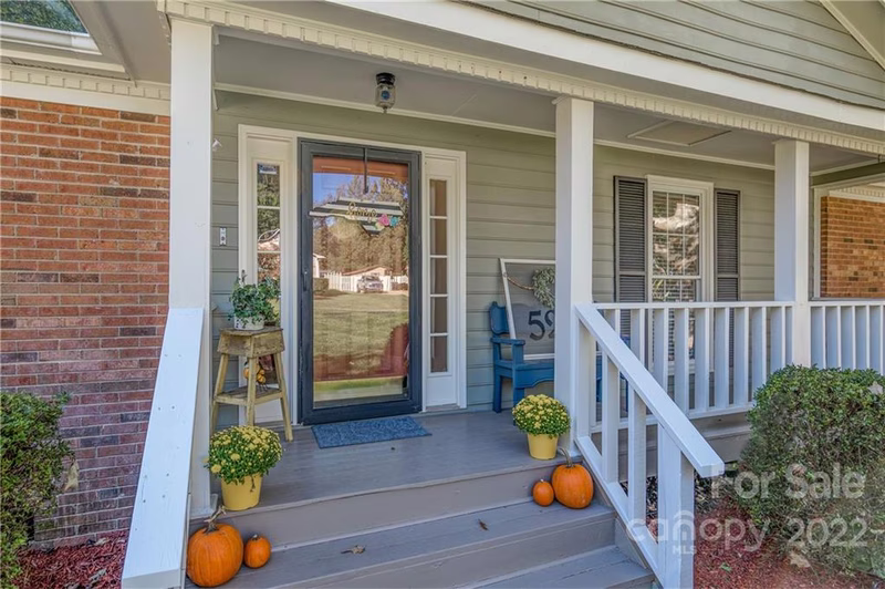 Property image 2 at 520 Briar Creek Road, Gastonia, NC 28056