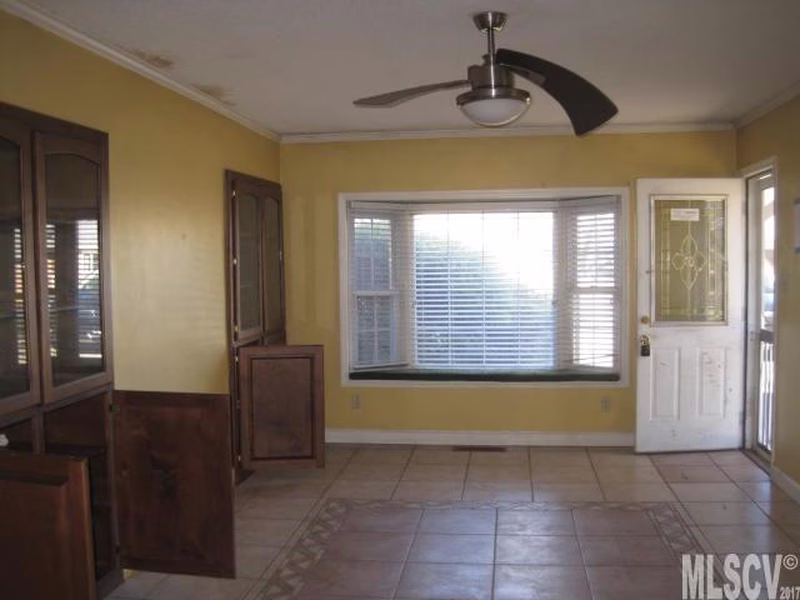 Property image 2 at 5043 Forest Ridge Drive, Hickory, NC 28602