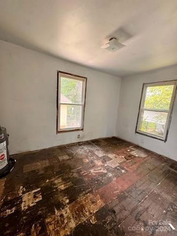 Property image 3 at 637 Front Street, Statesville, NC 28677