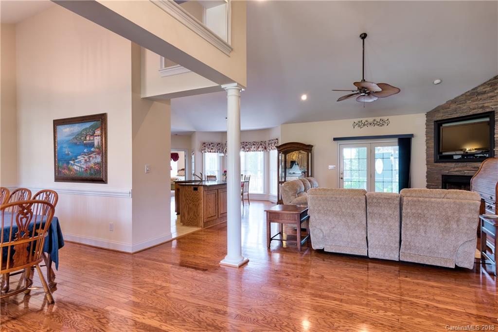 Property image 5 of 2860 Wheatfield Court in Levinwood, Lincolnton, NC 28092