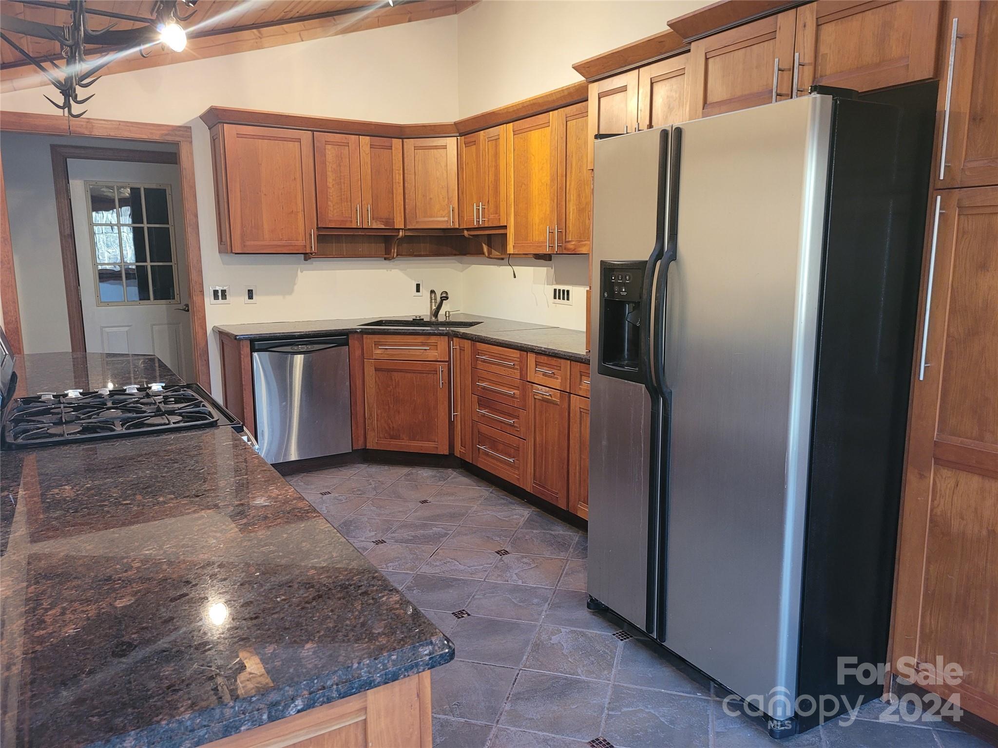 Property image 4 of 6519 Sadler Road in Valley Farms, Waxhaw, NC 28173