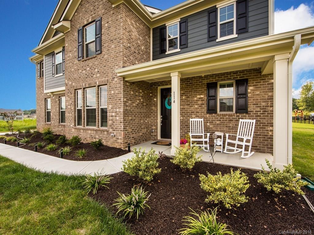 Property image 2 of 114 Kenna Court in Candella, Matthews, NC 28104