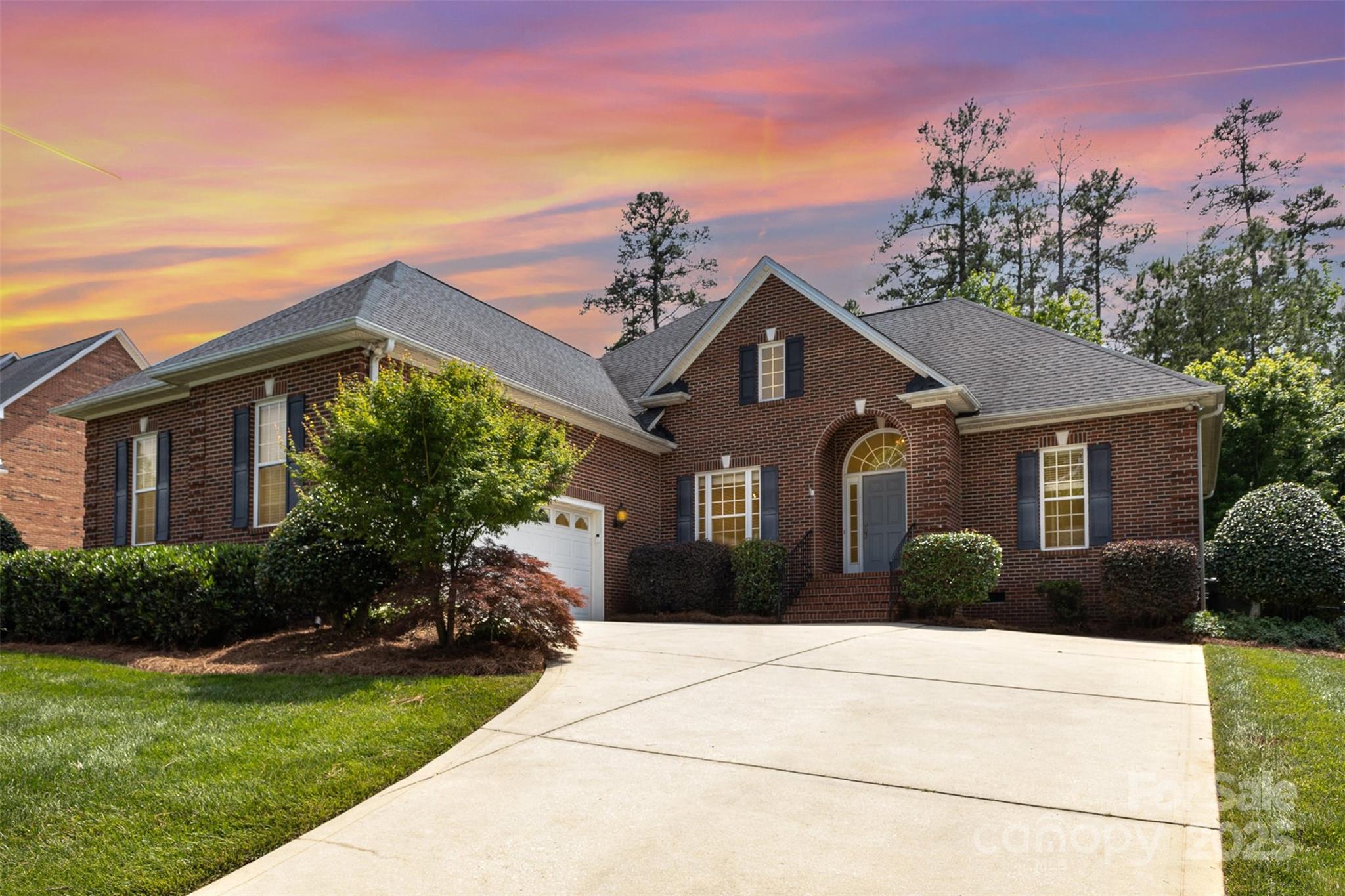 Property image 2 of 4409 Winder Trail in Cramer Woods, Gastonia, NC 28056