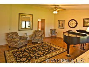 Property image 5 of 36 Gladiola Dr in Thomas Woods, Pisgah Forest, NC 28768