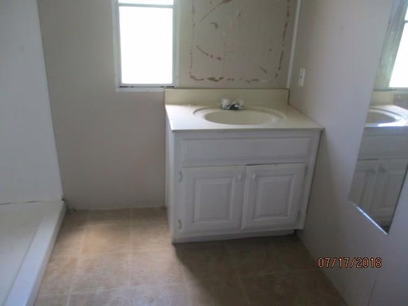 Property image 3 at 4271 Kent Street, Maiden, NC 28650