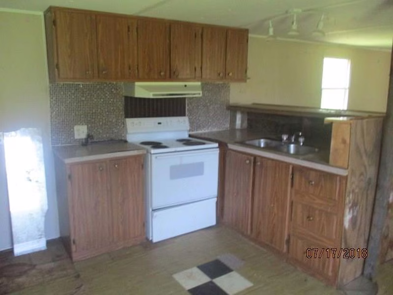 Property image 4 at 4271 Kent Street, Maiden, NC 28650