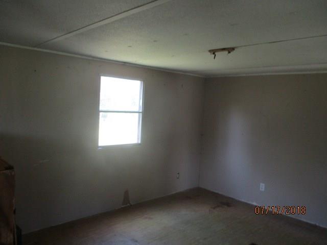 Property image 5 of 4271 Kent Street in CEDARFIELD, Maiden, NC 28650