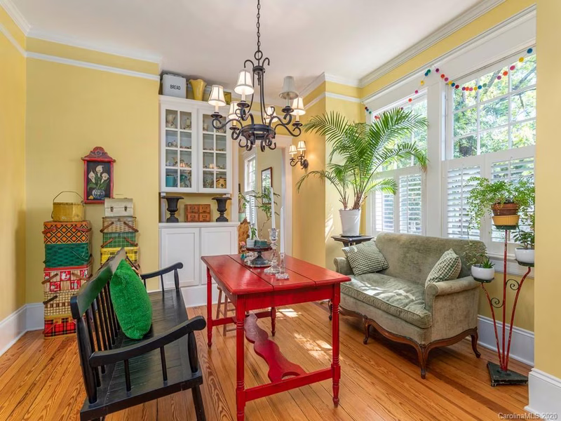Property image 3 at 10 Albemarle Road, Asheville, NC 28801