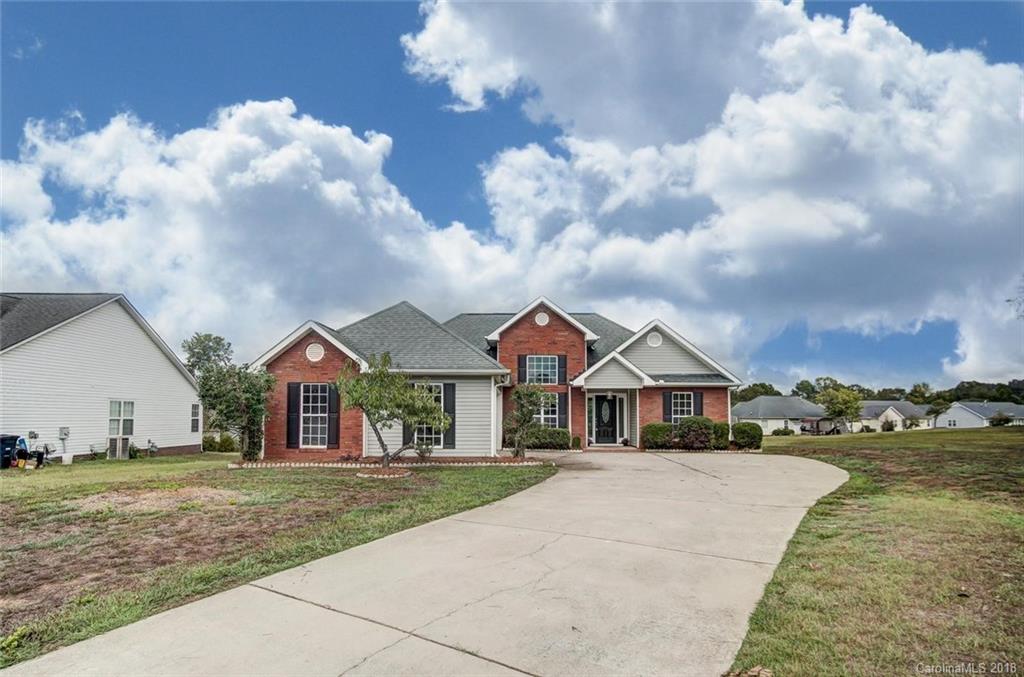 Property image 2 of 105 Lenox Lane in Melrose Place, Monroe, NC 28110
