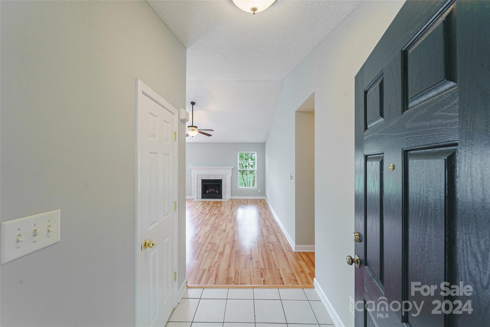 Property image 2 of 830 Anchor Way in Harbour Towne, Kannapolis, NC 28083