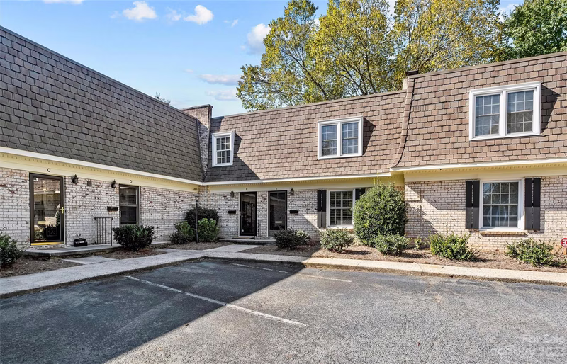 Property image 3 at 3508 Colony Road, Charlotte, NC 28211