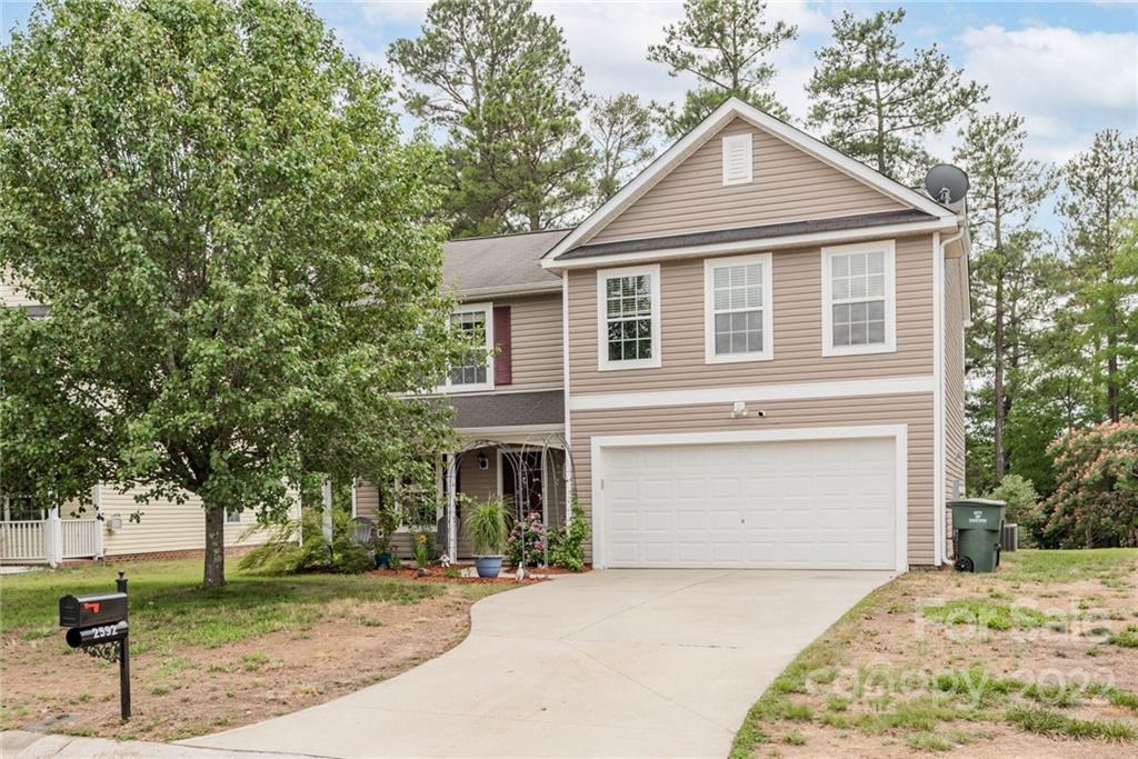 Property image 2 of 2592 Captains Watch Road in Harbour Towne, Kannapolis, NC 28083
