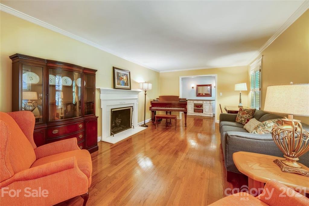 Property image 5 of 3341 Elstree Drive in Kingswood, Charlotte, NC 28226