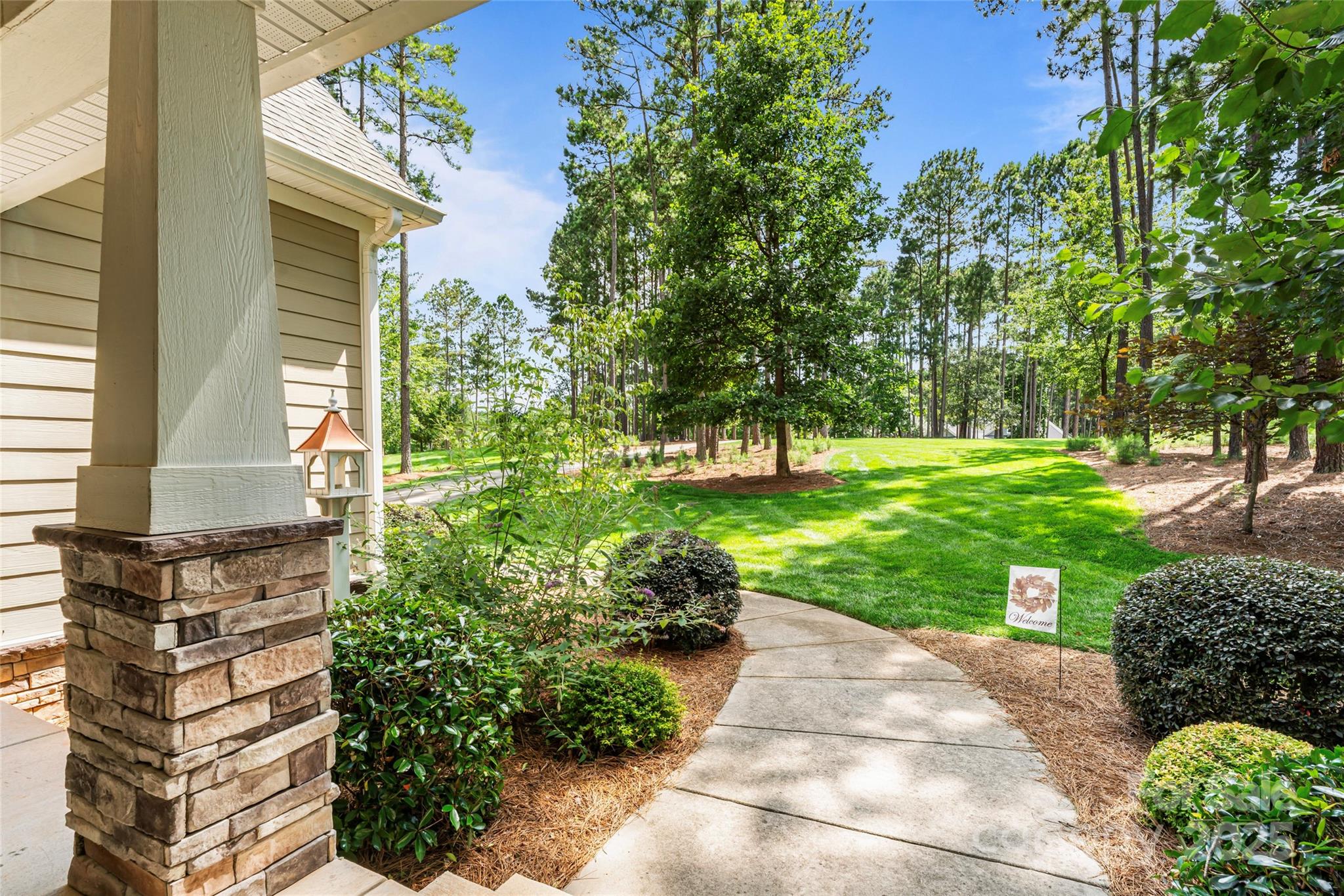 Property image 3 of 109 Trent Pines Drive in Woodleaf, Mooresville, NC 28117