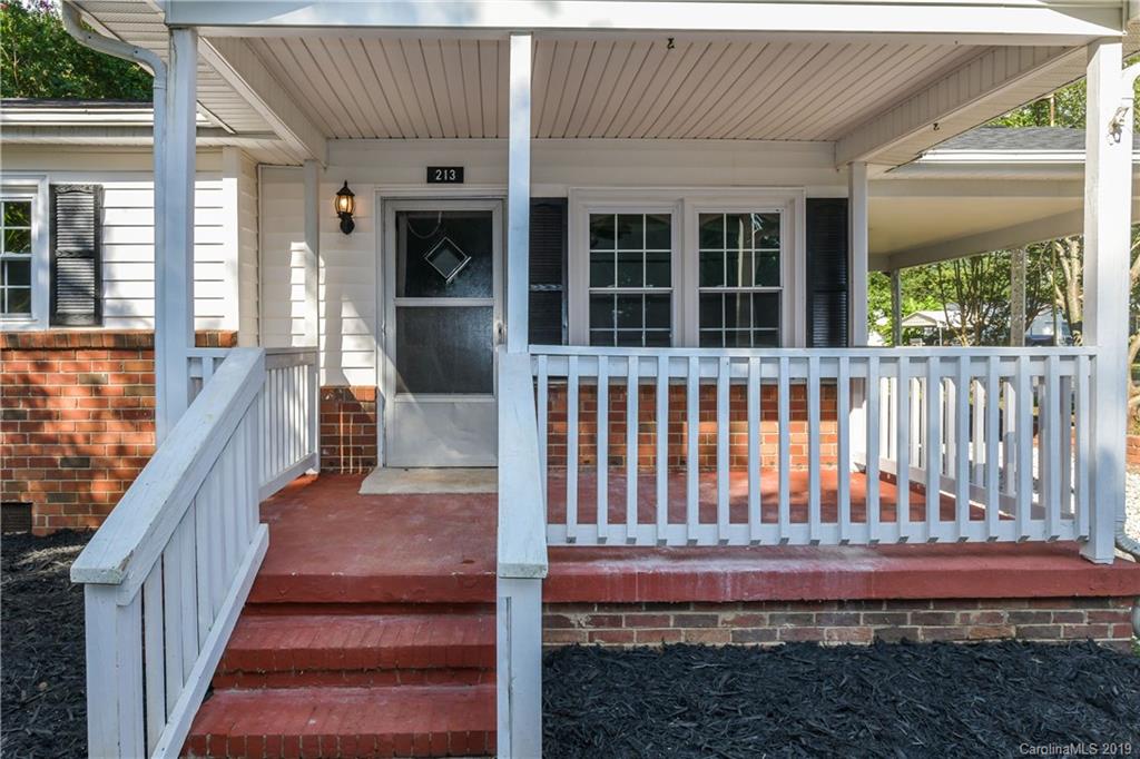 Property image 3 of 213 Botany Drive in Hidden Valley, Concord, NC 28027