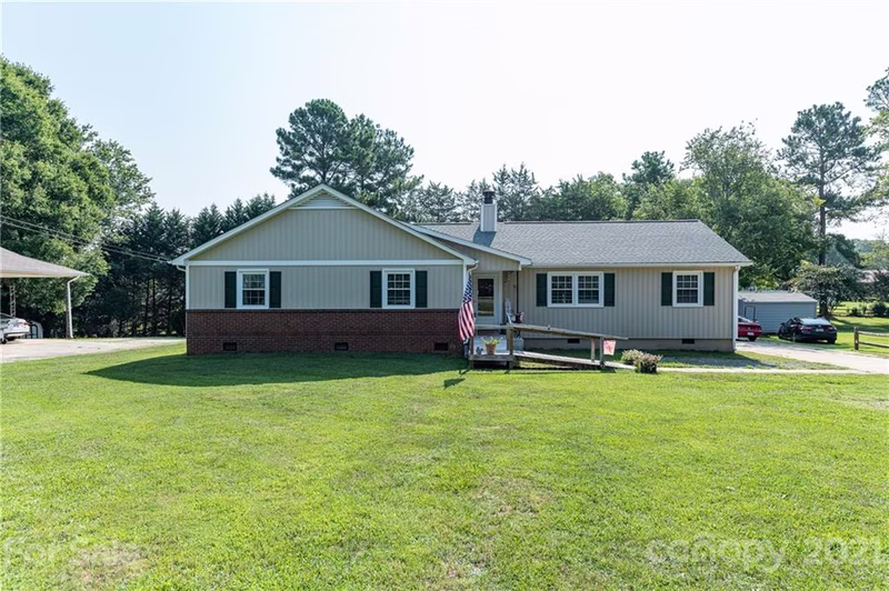 2428 Union Road