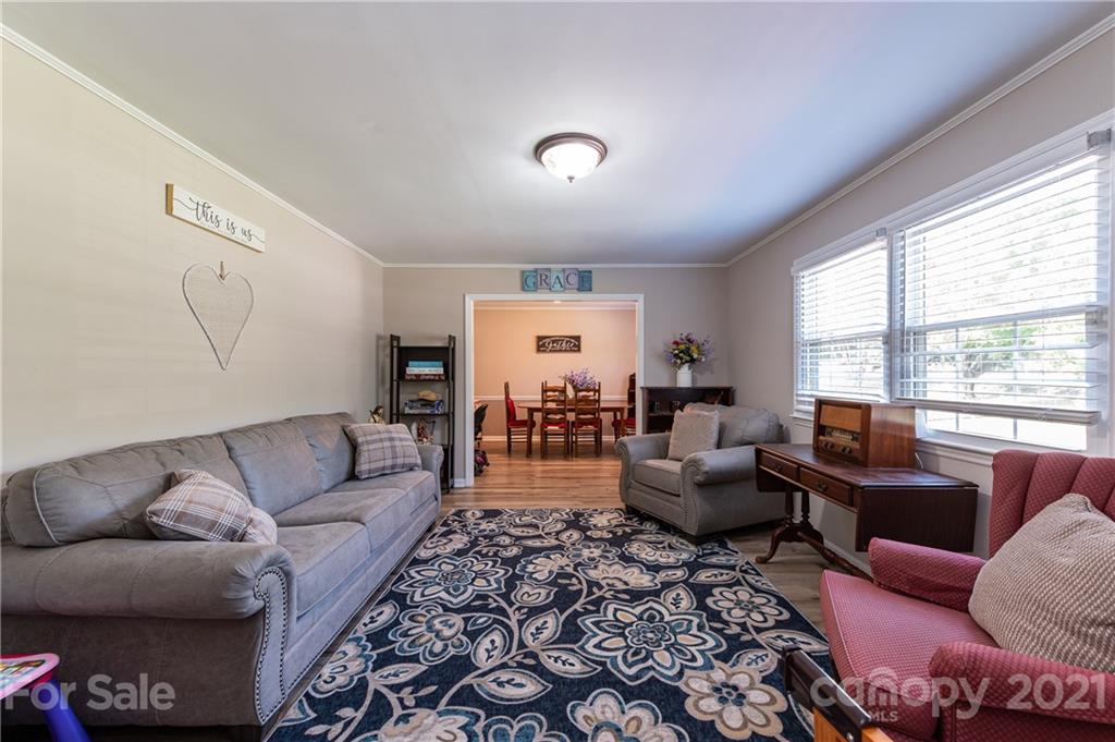 Property image 5 of 2428 Union Road in Robinson Heights, Gastonia, NC 28054