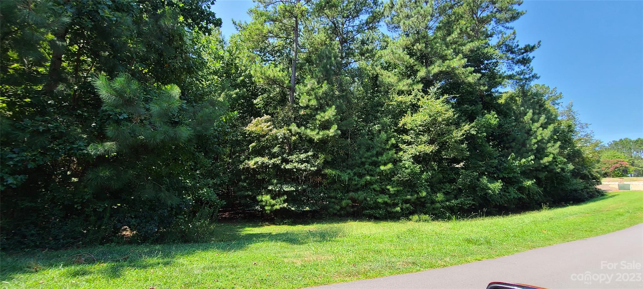Property image 2 of 108 Blue Ridge Trail in Woodleaf, Mooresville, NC 28117