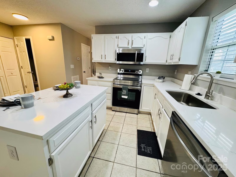 Property image 5 at 3129 Brockhampton Court, Charlotte, NC 28269