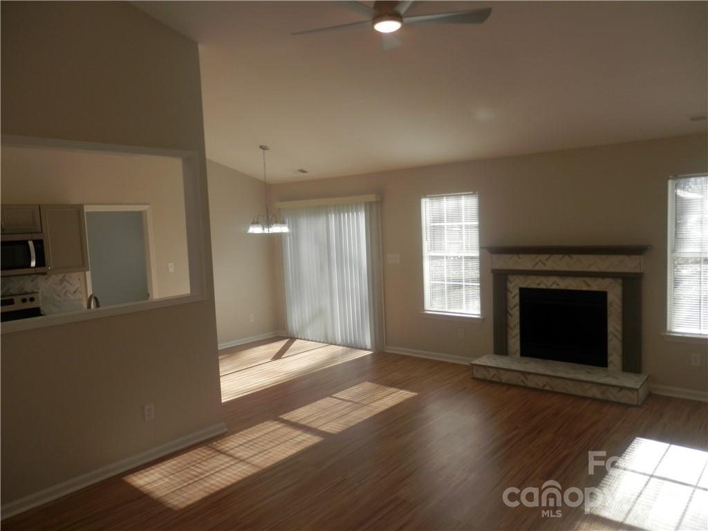 Property image 5 of 7727 Ivy Hollow Drive in Pence Pond, Charlotte, NC 28227