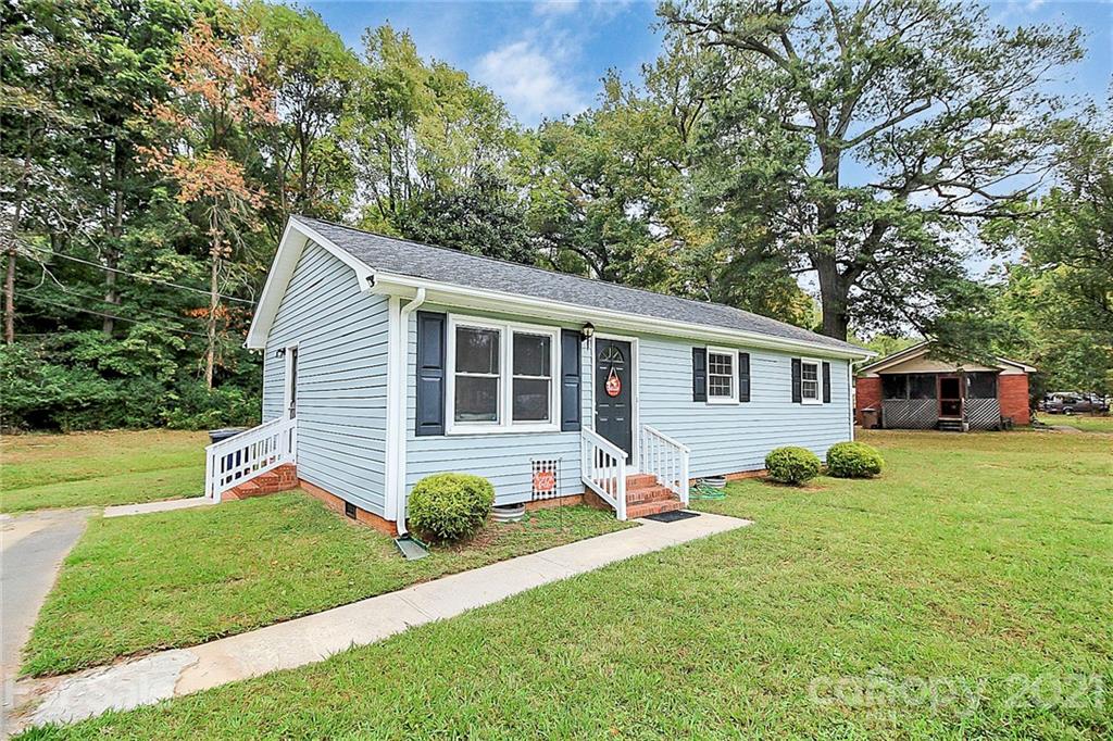 Property image 2 of 200 Grover Moore Place in Indian Trail Park, Indian Trail, NC 28079
