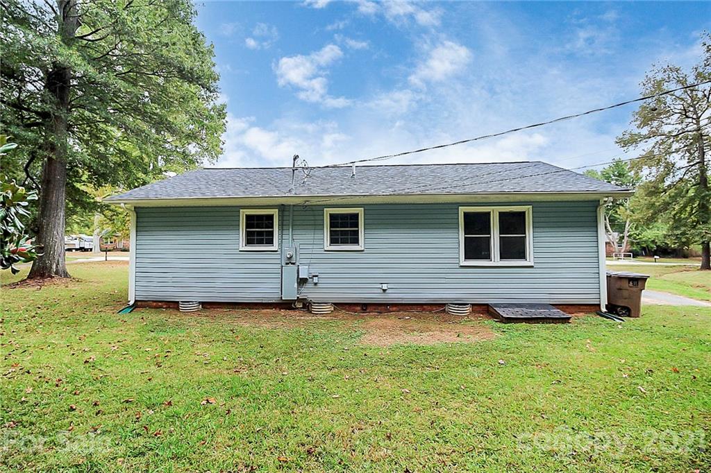 Property image 4 of 200 Grover Moore Place in Indian Trail Park, Indian Trail, NC 28079