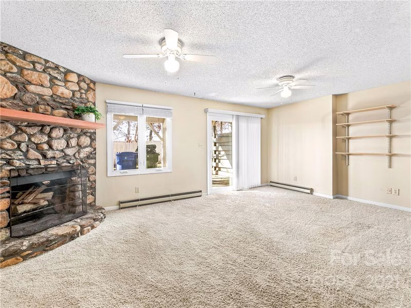 Property image 3 at 21 Hollybrook Drive, Asheville, NC 28803