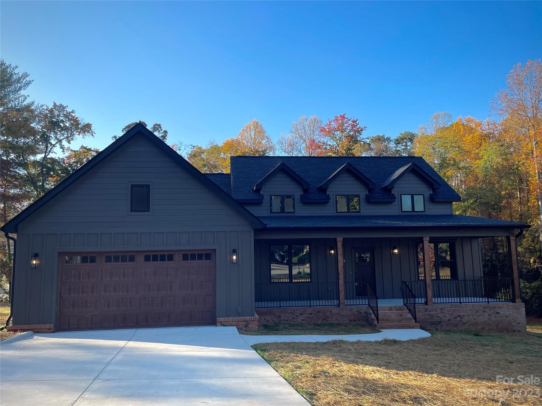Property image 2 of 4633 Glen Hollow Lane in Catawba Springs, Hickory, NC 28601