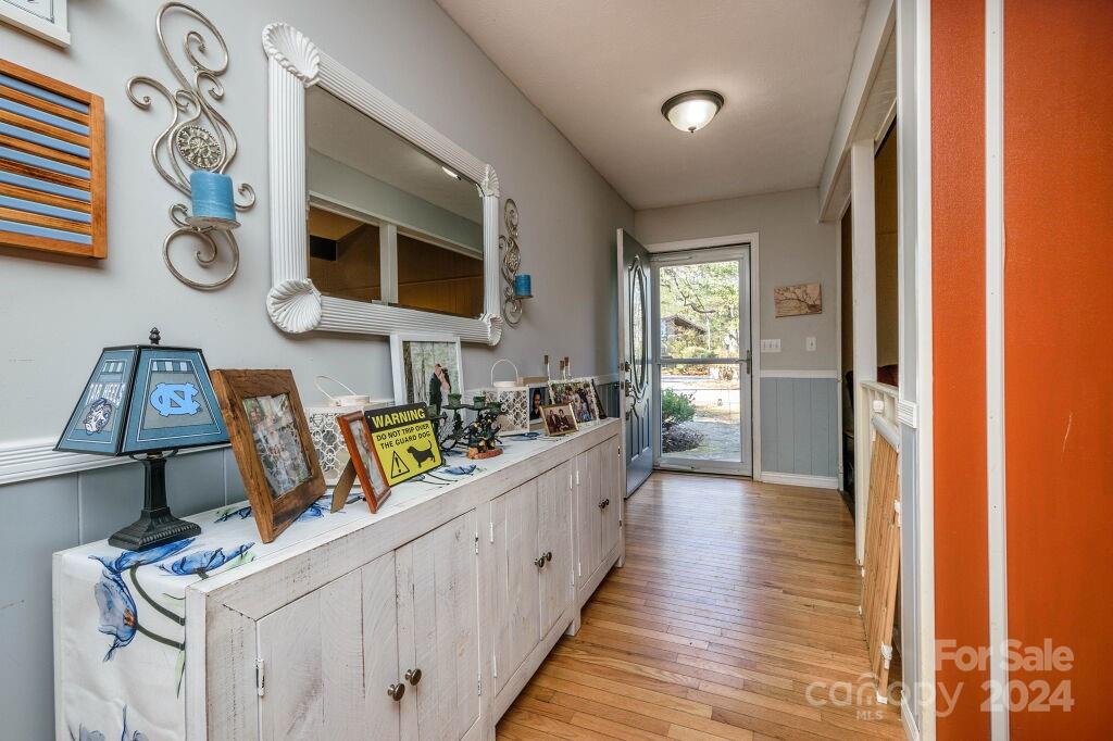 Property image 4 of 3119 Hickory Hill Road in Hickory Hill, Hendersonville, NC 28792