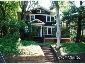 Property image 3 of 34 Hollywood Street in Oak Park, Asheville, NC 28801