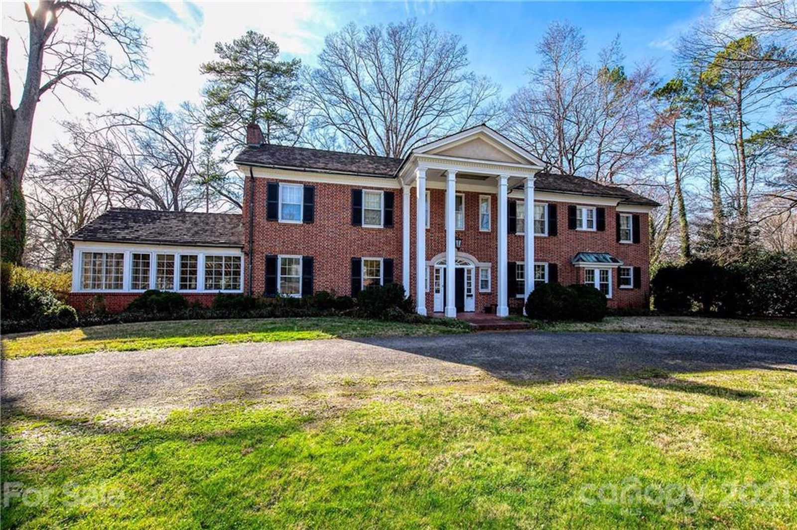 Property image 1 at 635 Edgemont Road, Charlotte, NC 28211