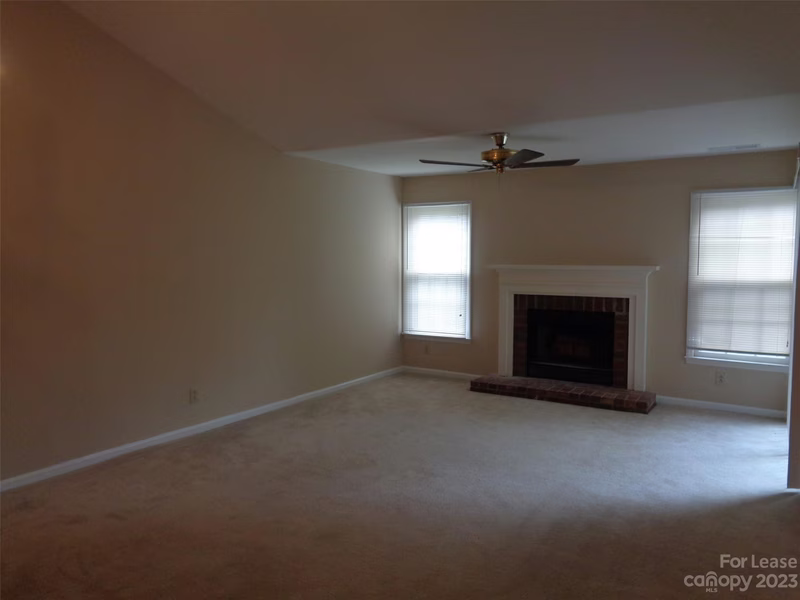 Property image 3 at 762 Marsh Road, Charlotte, NC 28209