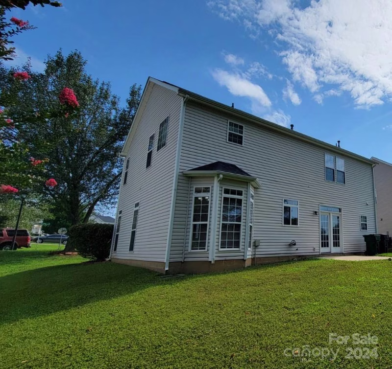 Property image 4 at 9529 Green Apple Drive, Charlotte, NC 28215