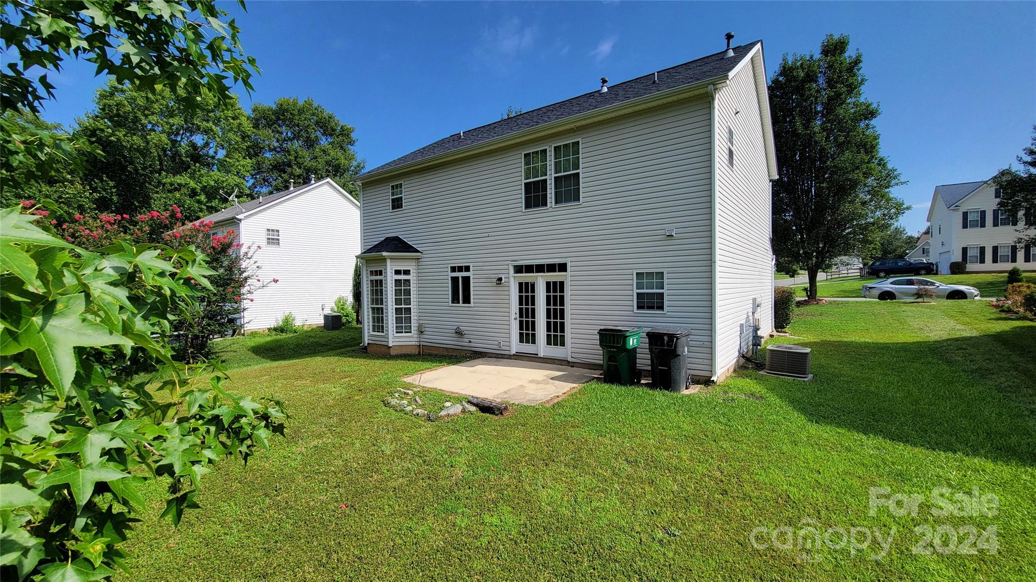 Property image 3 of 9529 Green Apple Drive in Turtle Rock, Charlotte, NC 28215