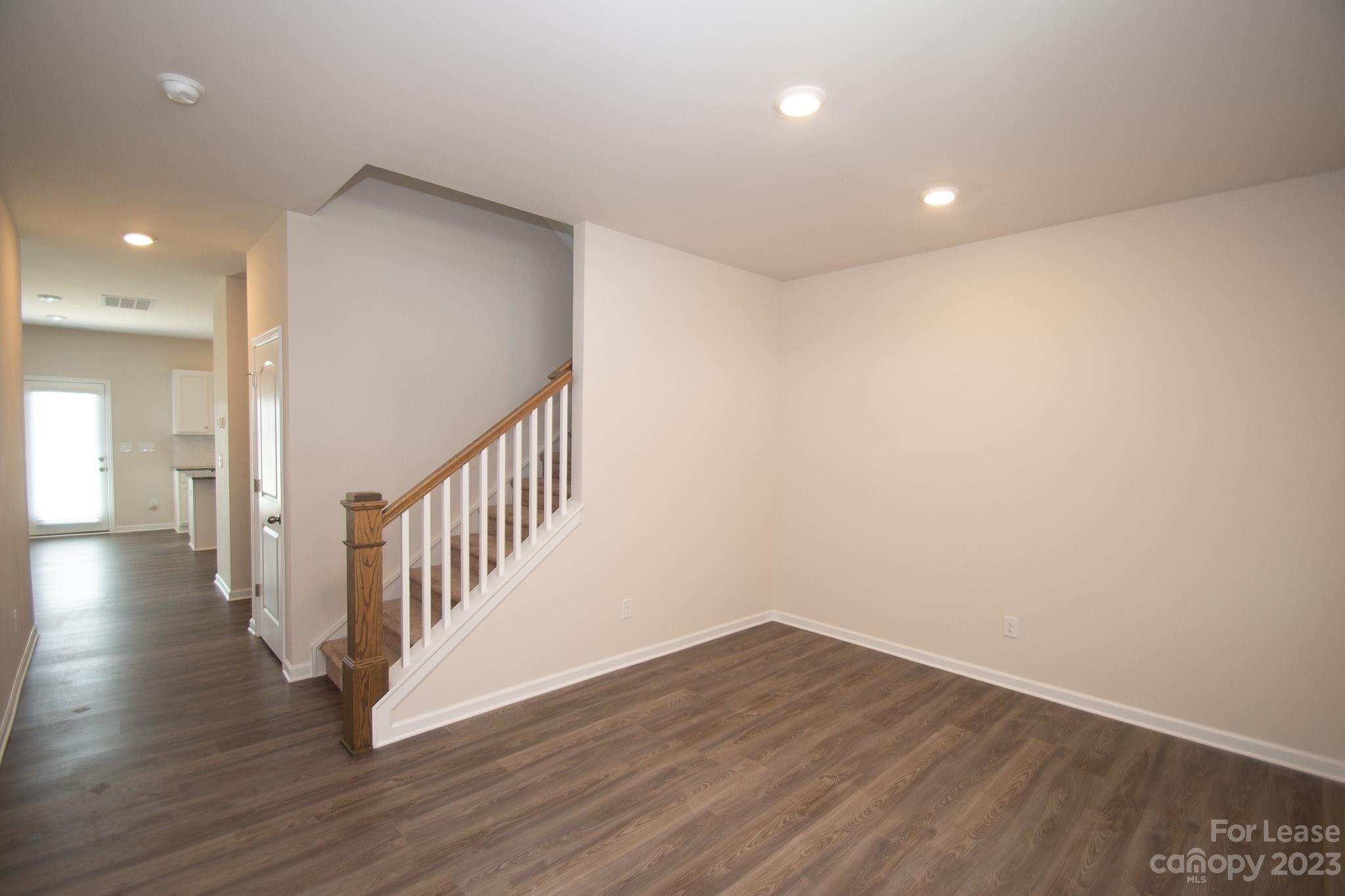 Property image 3 of 9002 Foxcroft Drive in Weddington Pointe, Monroe, NC 28110