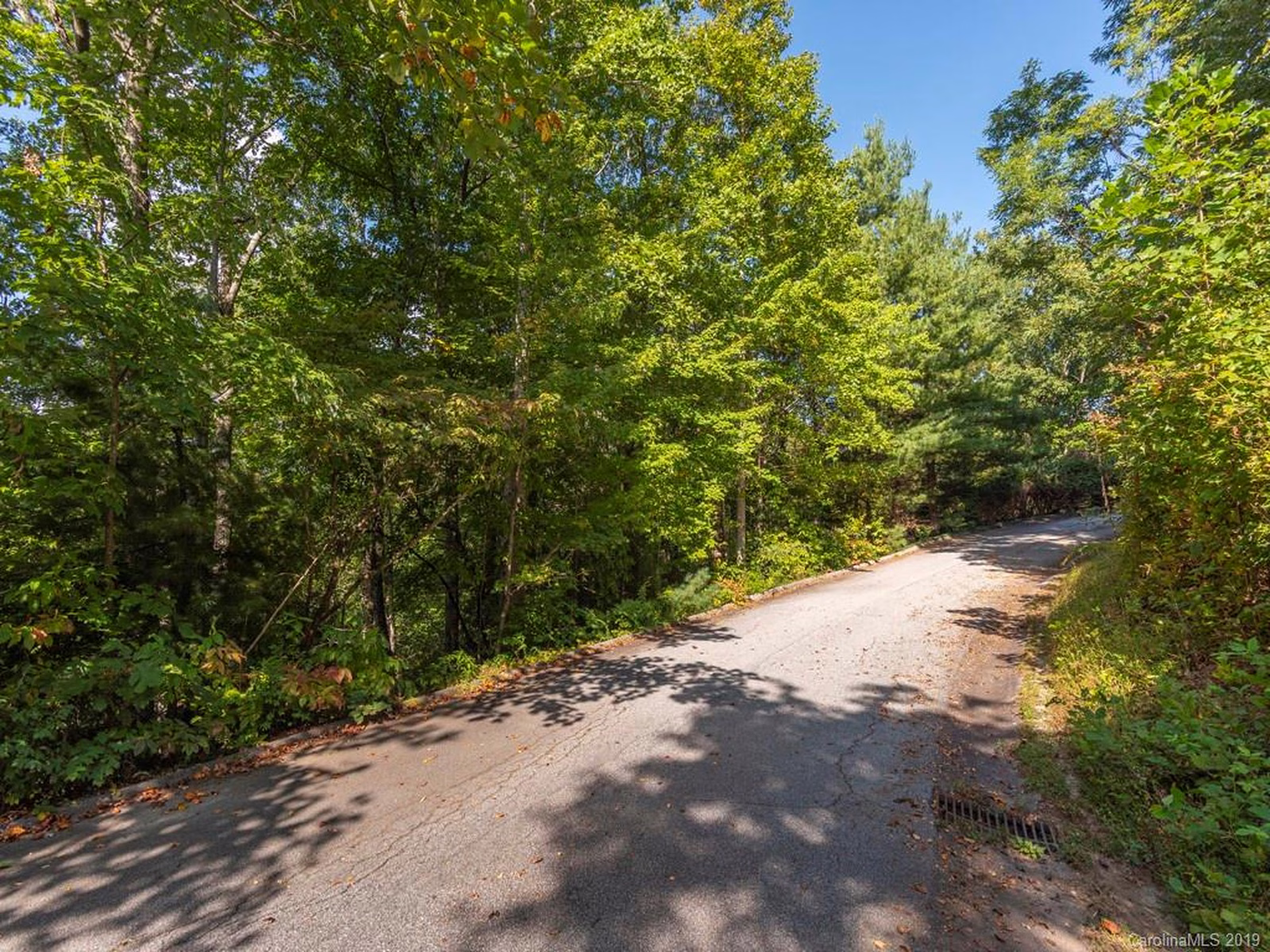 Property image 1 at 67 Mimosa Way, Hendersonville, NC 28739